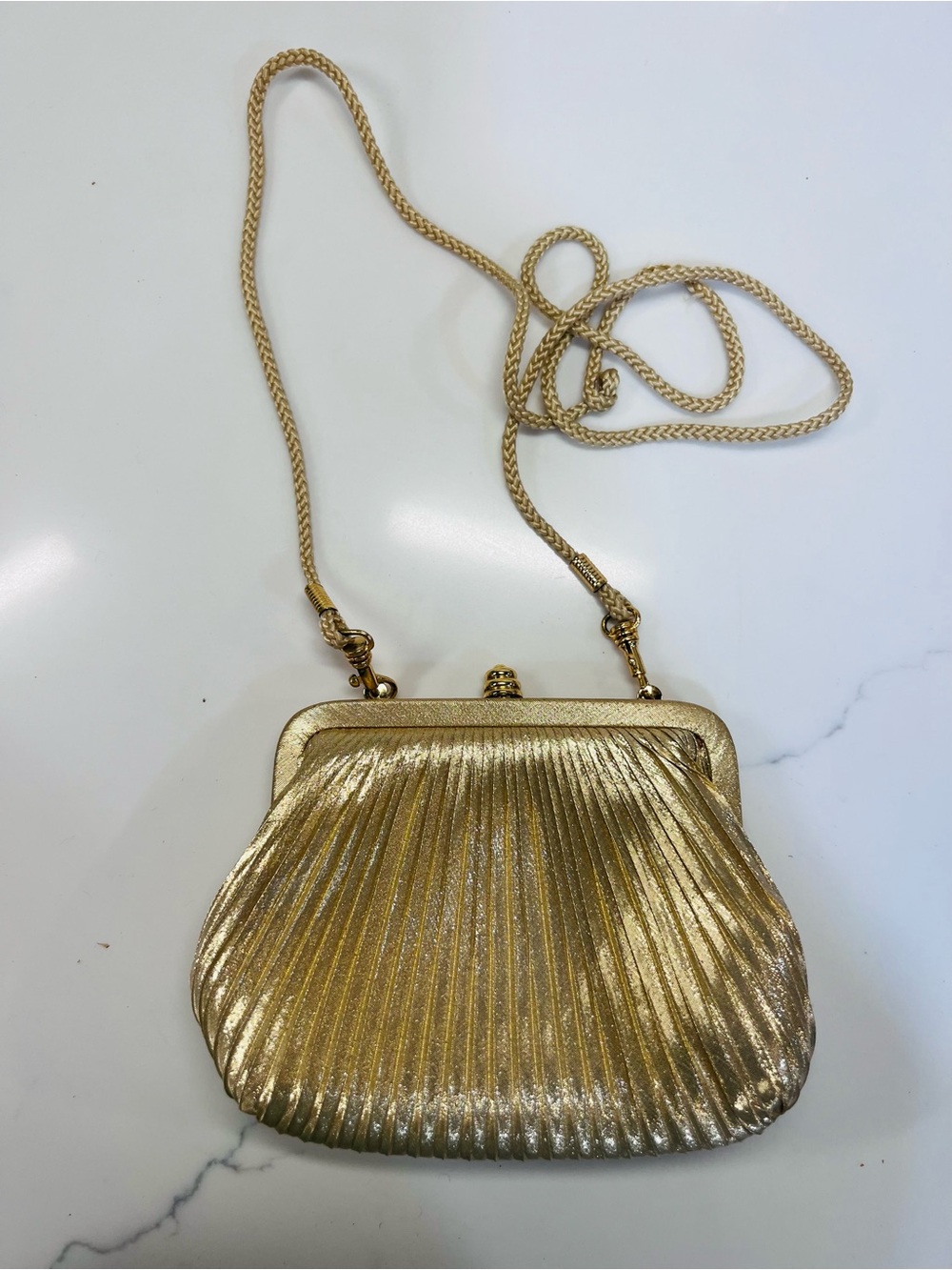 Vintage Women’s Gold Metallic Pleated Evening Bag Clutch w/ Strap - Picture 7 of 8